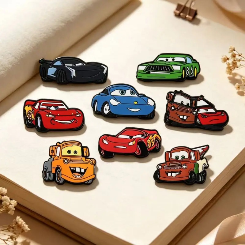 Набор из 8 штук: значки с геро – обзор и цена Car Accessories Cute